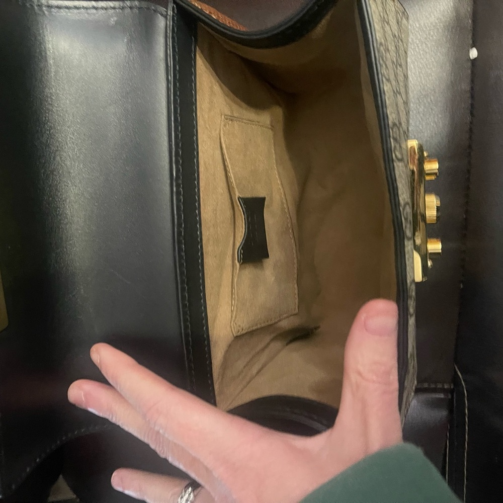 Gucci Padlock Black and Gold Crossbody Bag - Picture 7 of 9